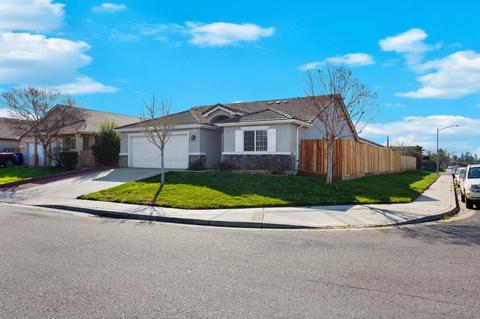 2155 W Chesler St, Merced, CA 95348 photo 2