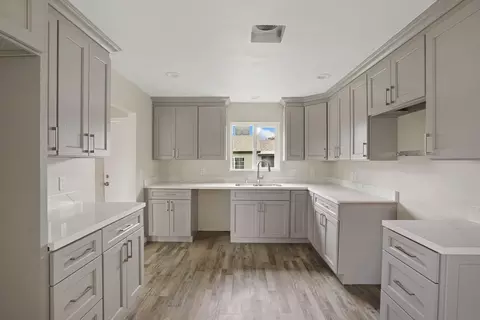 3136 E Anderson St, Stockton, CA 95205 photo 8