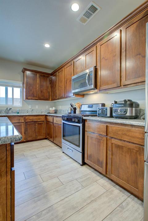 587 Granada Ct, Merced, CA 95341 photo 13