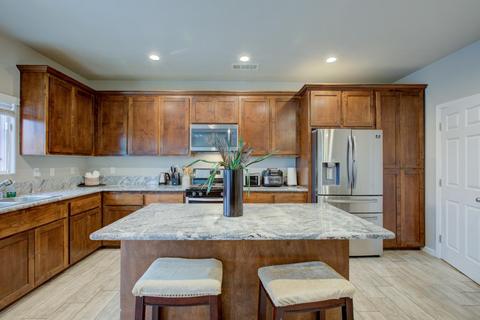 587 Granada Ct, Merced, CA 95341 photo 9