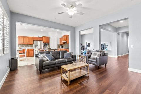 967 Hayman St, Manteca, CA 95337 photo 4