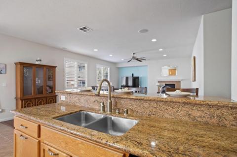 351 Wolfpack Ct, Patterson, CA 95363 photo 15