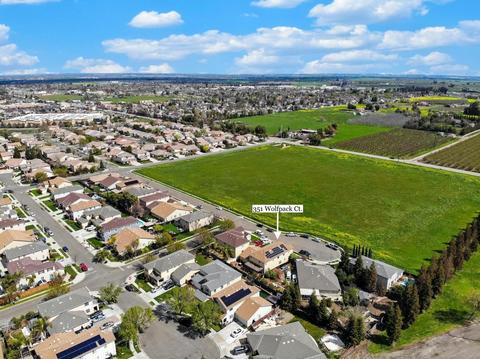 351 Wolfpack Ct, Patterson, CA 95363 photo 34