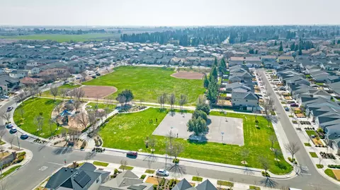 2386 Gabriel Dr, Merced, CA 95340 photo 46
