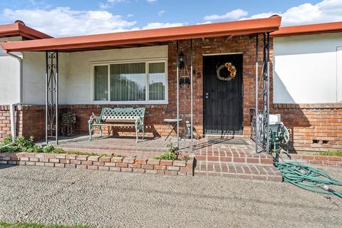 245 N Locust Ave, Ripon, CA 95366 photo 4