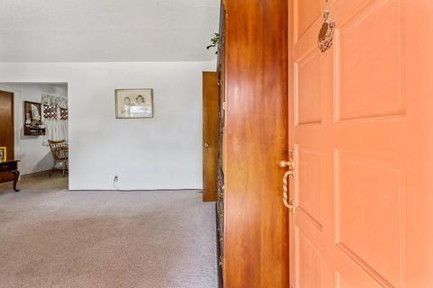 245 N Locust Ave, Ripon, CA 95366 photo 5