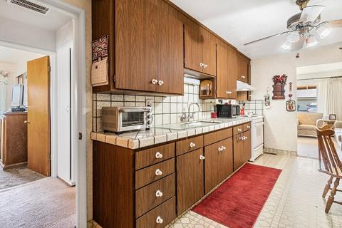 245 N Locust Ave, Ripon, CA 95366 photo 16