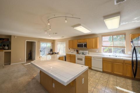 432 Eider Dr, Patterson, CA 95363 photo 4