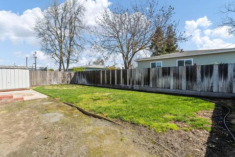 236 N Elm Ave, Ripon, CA 95366 photo 33