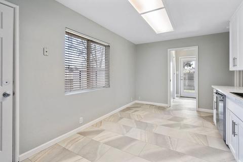 236 N Elm Ave, Ripon, CA 95366 photo 12