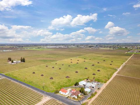 5677 E Peltier Rd, Acampo, CA 95220 photo 10