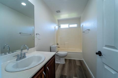 1760 Aster Ct, Olivehurst, CA 95961 photo 10