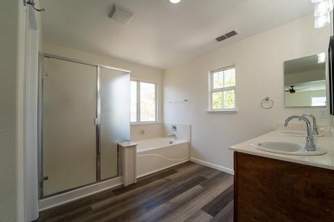 1760 Aster Ct, Olivehurst, CA 95961 photo 8