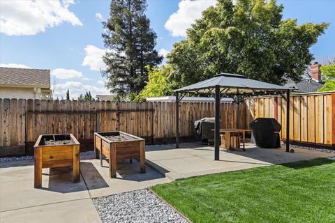 2665 E Hawkeye Ave, Turlock, CA 95380 photo 56