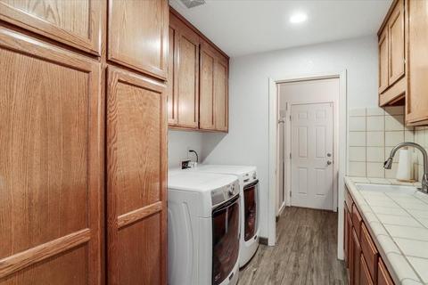 2665 E Hawkeye Ave, Turlock, CA 95380 photo 29