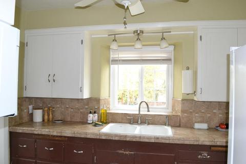 920 Lucerne Ave, Gustine, CA 95322 photo 7