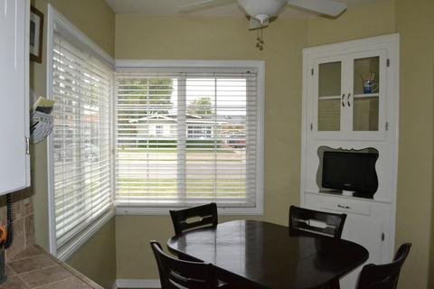 920 Lucerne Ave, Gustine, CA 95322 photo 8