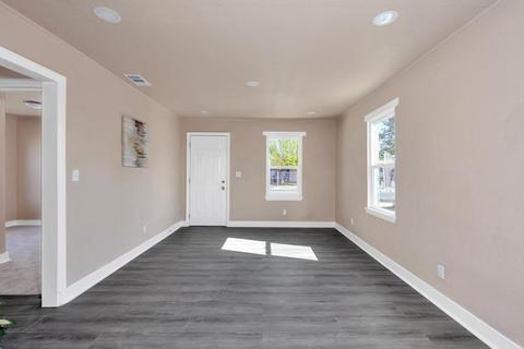 1610 Tenaya Dr, Modesto, CA 95354 photo 10