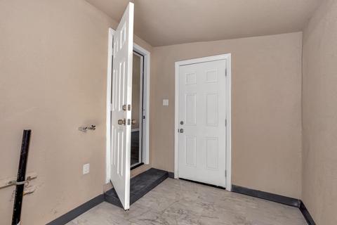 1610 Tenaya Dr, Modesto, CA 95354 photo 13