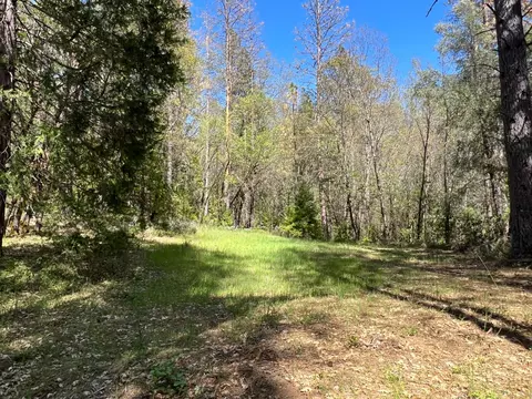 20792 Banerian Pl, Nevada City, CA 95959