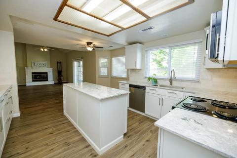 4071 St Joseph Pl, Turlock, CA 95382 photo 12