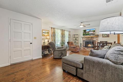 1031 Laurel Ave, Gustine, CA 95322 photo 7