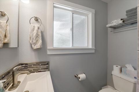 4890 Keane Dr, Carmichael, CA 95608 photo 43