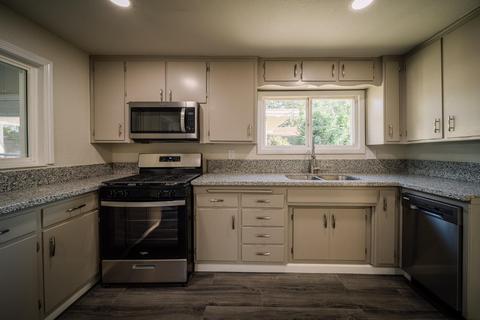 208 C St, Empire, CA 95319 photo 23