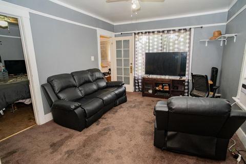 136 W 25th St, Merced, CA 95340 photo 3