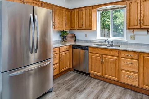 2423 Pinnacles Dr, Rocklin, CA 95677 photo 5