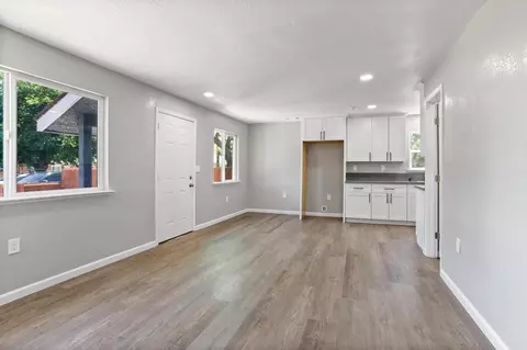429 Thrasher Ave, Modesto, CA 95354 photo 11