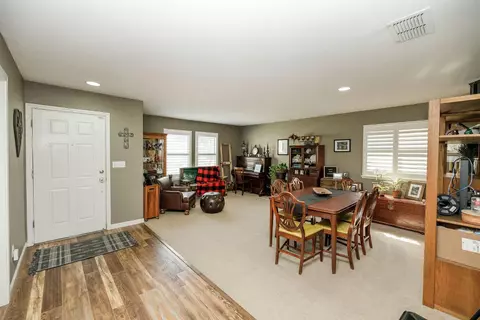 535 Red Robin Dr, Patterson, CA 95363 photo 4