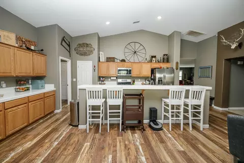 535 Red Robin Dr, Patterson, CA 95363 photo 11