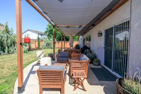 535 Red Robin Dr, Patterson, CA 95363 photo 31