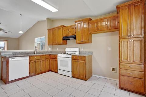 1014 Eucalyptus Ave, Newman, CA 95360 photo 9