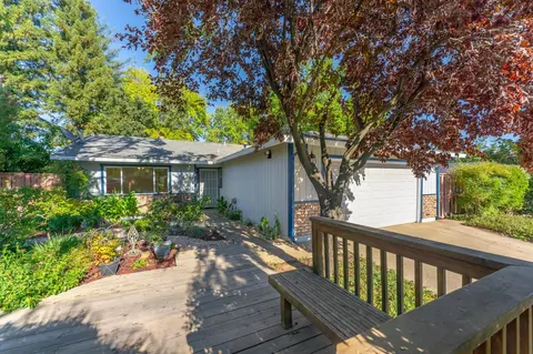 6145 Arcadia Ave, Loomis, CA 95650 photo 1