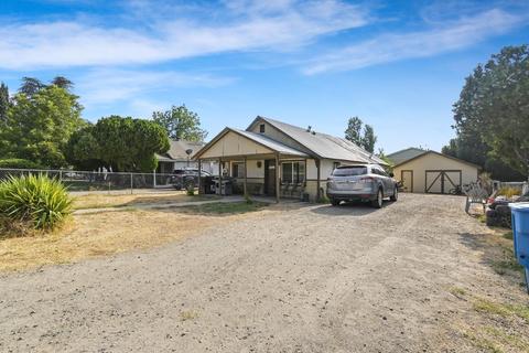 5104 Chestnut Rd, Olivehurst, CA 95961 photo 1