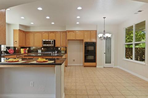 1004 Bear Pl, Tracy, CA 95304 photo 16