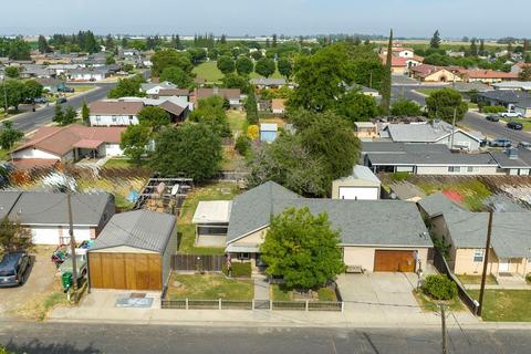 8401 Birch St, Hilmar, CA 95324 photo 1