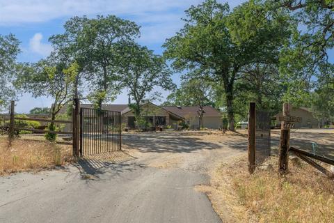 1692 Ponderosa Way, Murphys, CA 95247 photo 2
