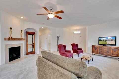 1353 Amaranth St, Plumas Lake, CA 95961 photo 5