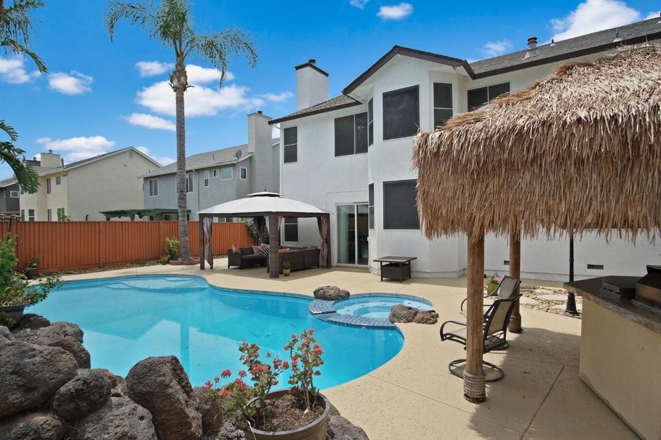 375 Glenbriar Cir, Tracy, CA 95377 15 Photos MLS 223052246 Movoto