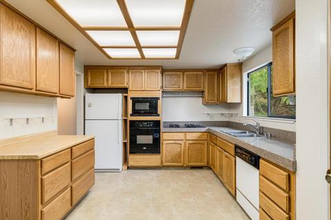 190 Celesta Dr, Grass Valley, CA 95945 photo 9