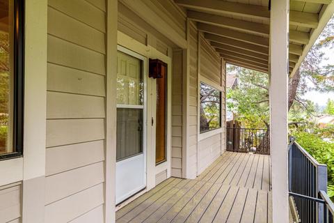190 Celesta Dr, Grass Valley, CA 95945 photo 4