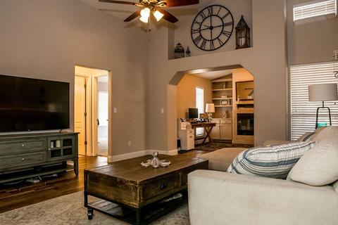4065 Mckenna Dr, Turlock, CA 95382 photo 3