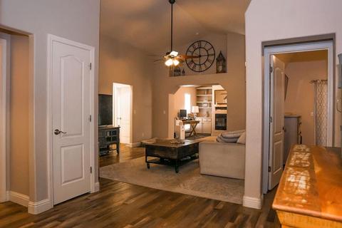 4065 Mckenna Dr, Turlock, CA 95382 photo 2