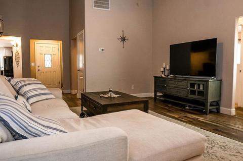 4065 Mckenna Dr, Turlock, CA 95382 photo 7