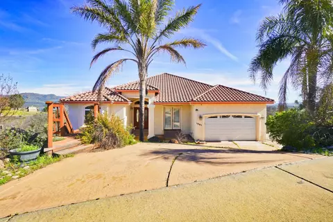1091 Paradise Peak Rd, Valley Springs, CA 95252