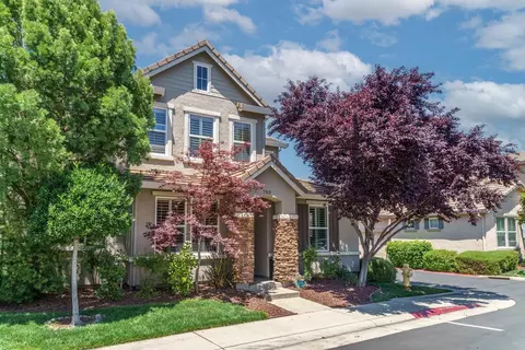 793 Courtyards Loop, Lincoln, CA 95648 photo 2
