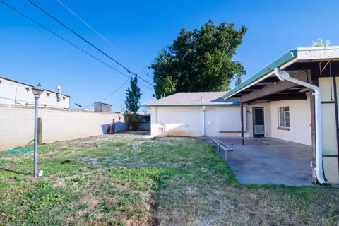 1202 S School St, Lodi, CA 95240 photo 31